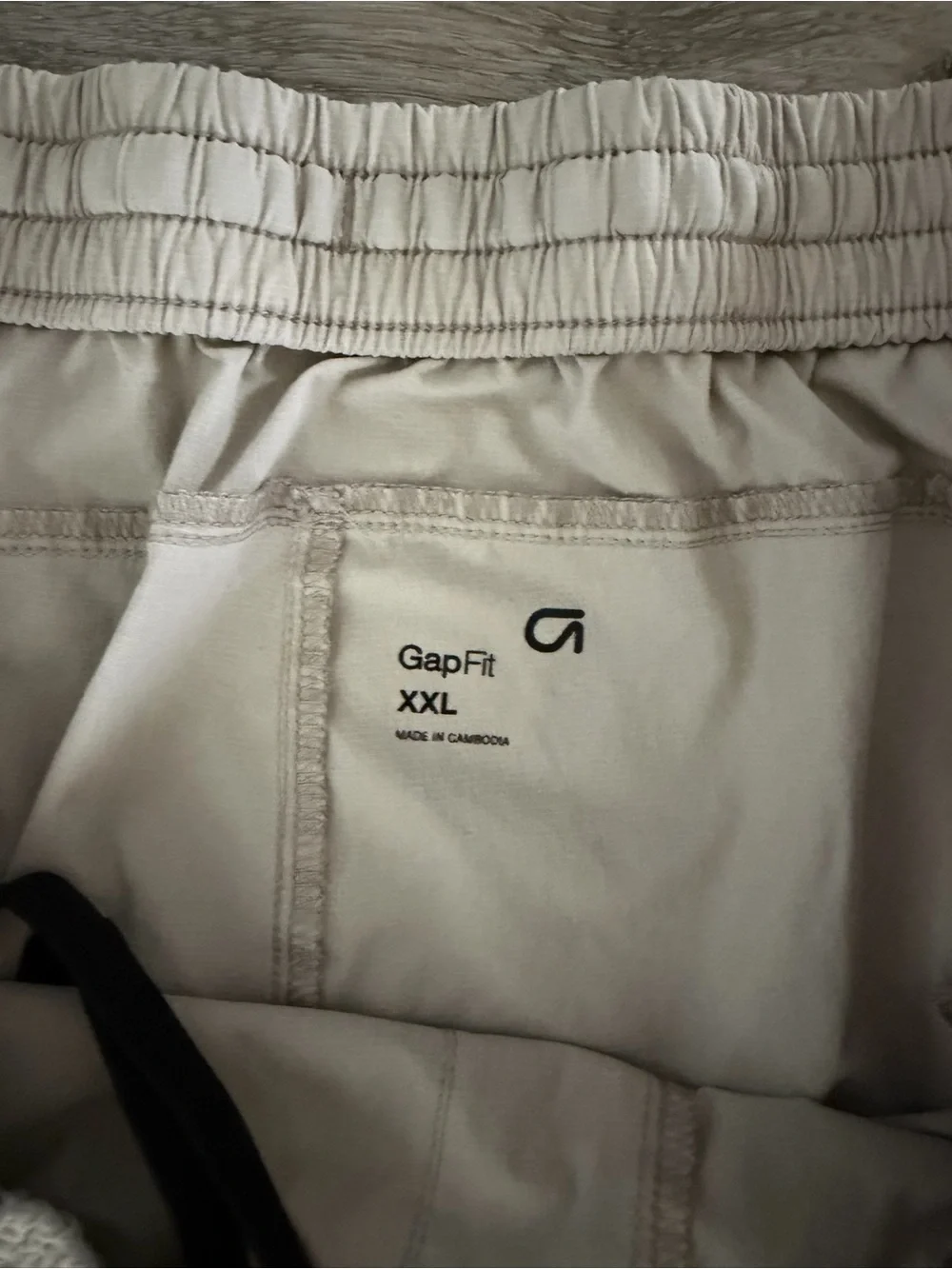 GAP Men's Light Beige Athletic Shorts